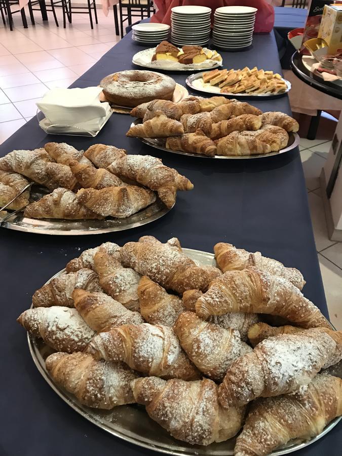 Hotel Grassetti Piediripa Екстер'єр фото